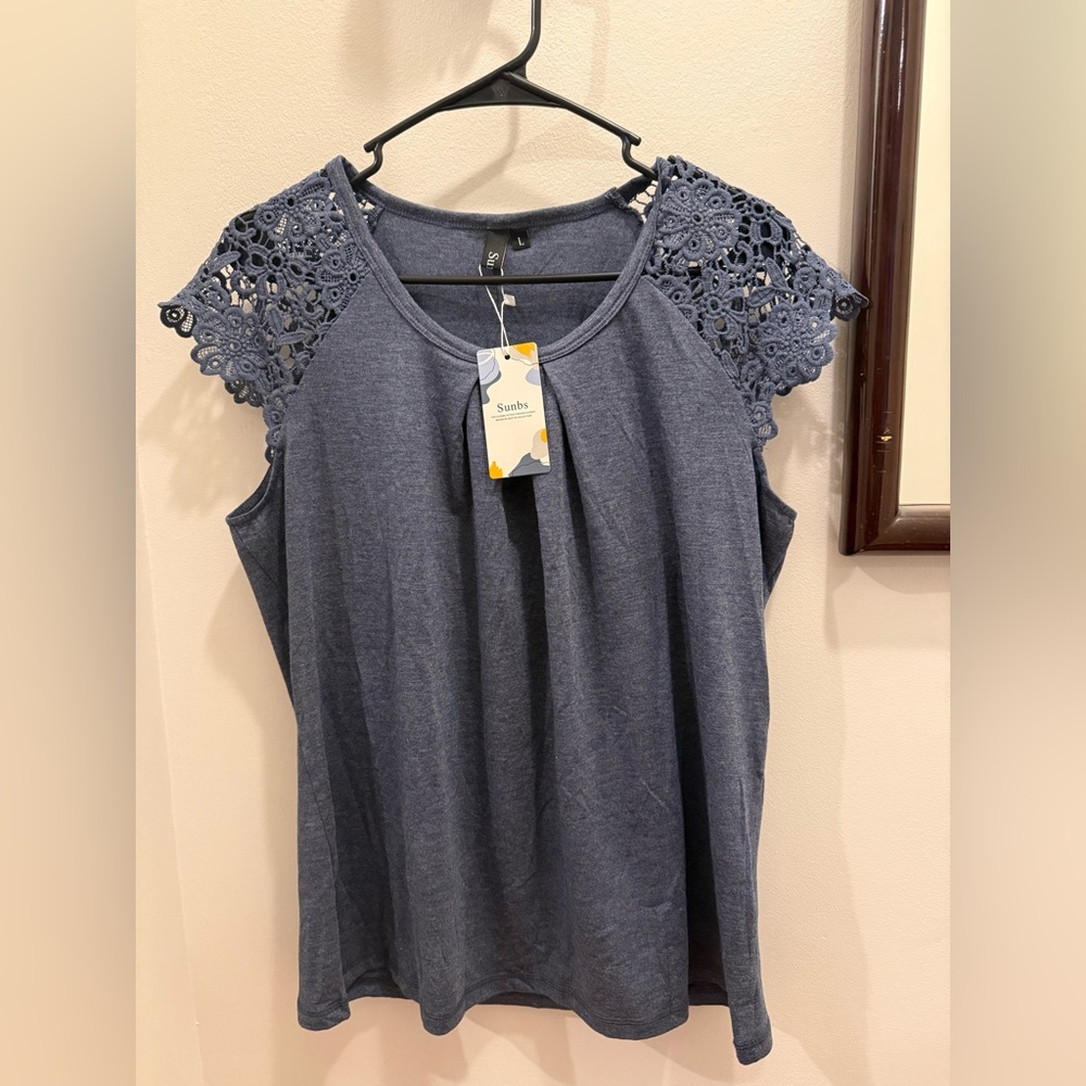 NWT Blue Lace Cap Sleeve Blouse Womens Large Soft Stretch Romantic Top